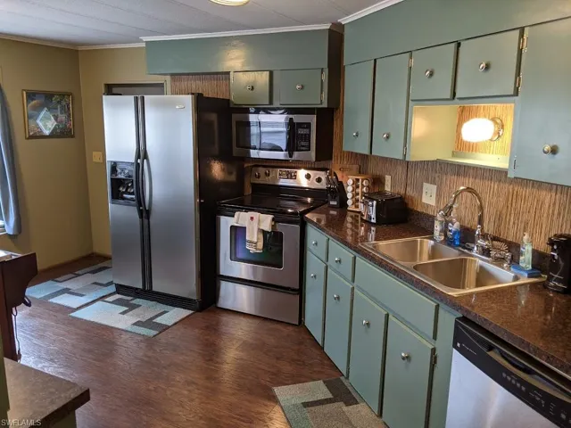 10011 Merion Ct, North Fort Myers, Florida 33903