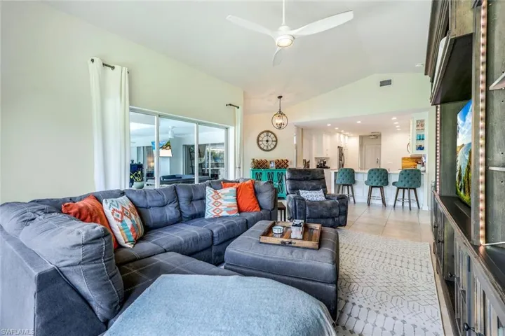 9911 Laketree Ct, Fort Myers Fl 33967