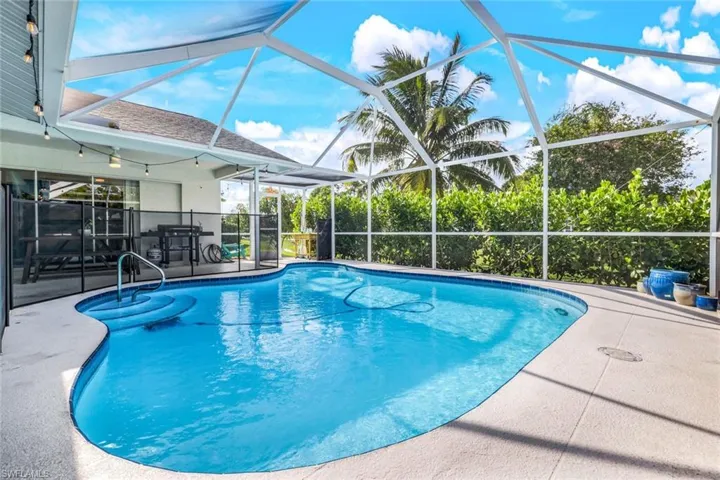 9911 Laketree Ct, Fort Myers Fl 33967