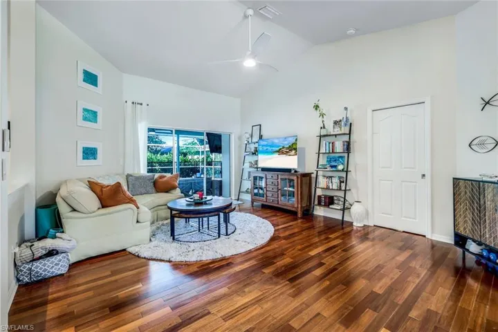 9911 Laketree Ct, Fort Myers Fl 33967