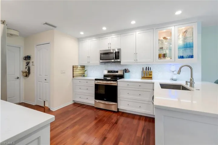 9911 Laketree Ct, Fort Myers Fl 33967