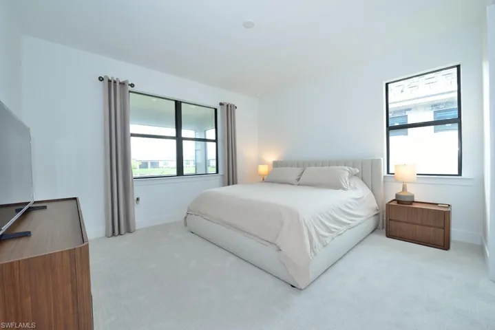 1904 Sierra Ct, Naples, Florida 34120