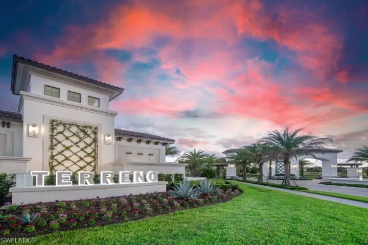 1904 Sierra Ct, Naples, Florida 34120