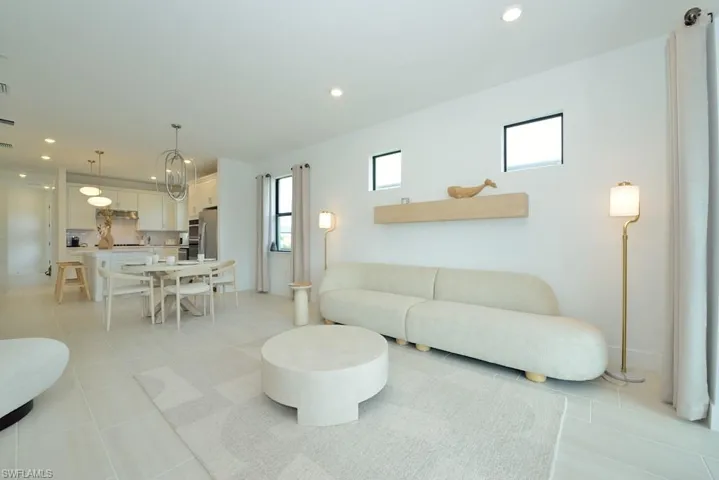 1904 Sierra Ct, Naples, Florida 34120