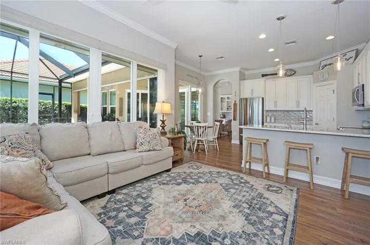 6801  Bent Grass  DR, Naples, FL 34113