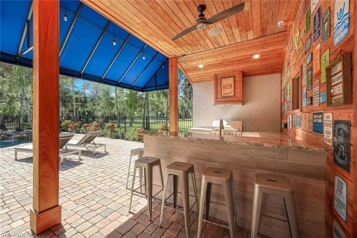 Outdoor kitchen