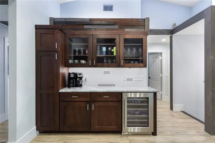 Kitchen Gas, Mouser Cabinetry and Thermador Appliances
