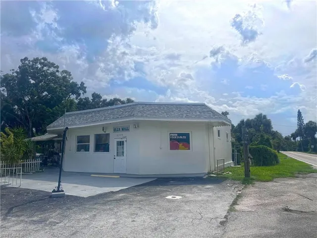 Country Store