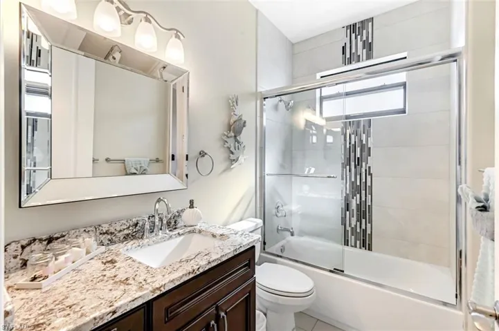 Guest Bathroom with tub/shower combination
