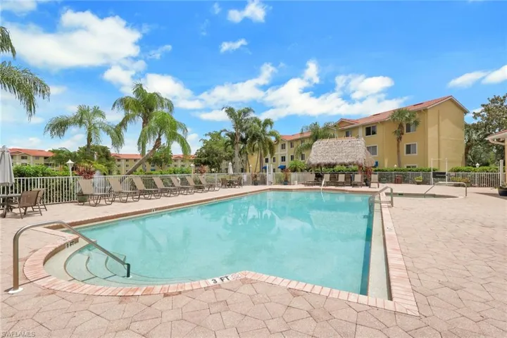8304 Key Royal Cir 1723, Naples, Florida 34119
