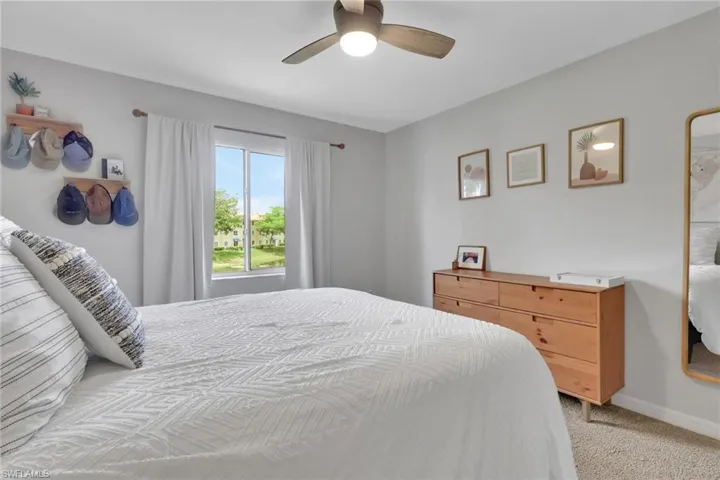 8304 Key Royal Cir 1723, Naples, Florida 34119