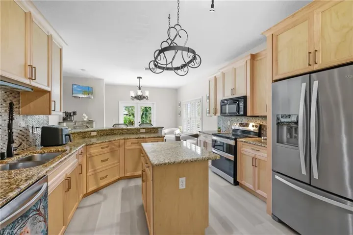 2250 Sw 20th Ave, Cape Coral, Florida 33991