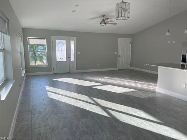 174  Village  CIR, Labelle, FL 33935
