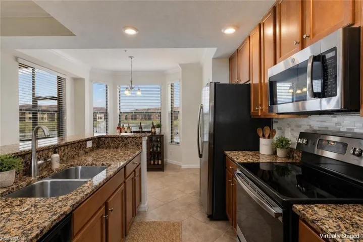 13710  Julias  WAY, Fort Myers, FL 33919