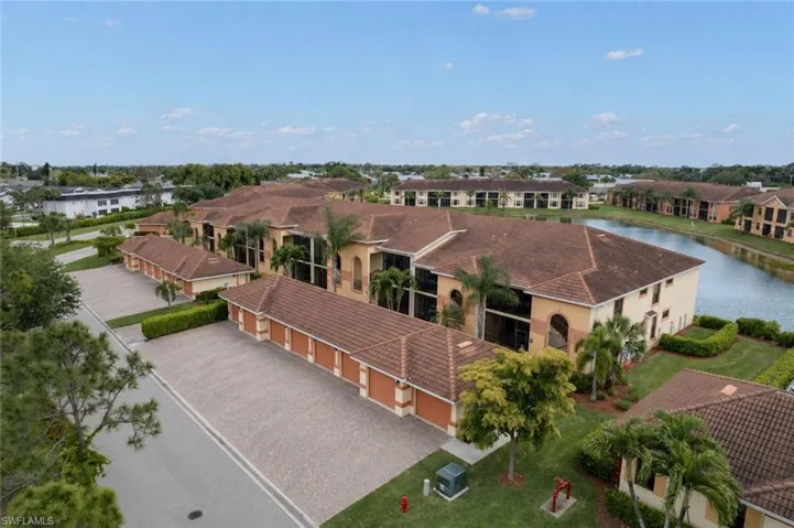 13710  Julias  WAY, Fort Myers, FL 33919