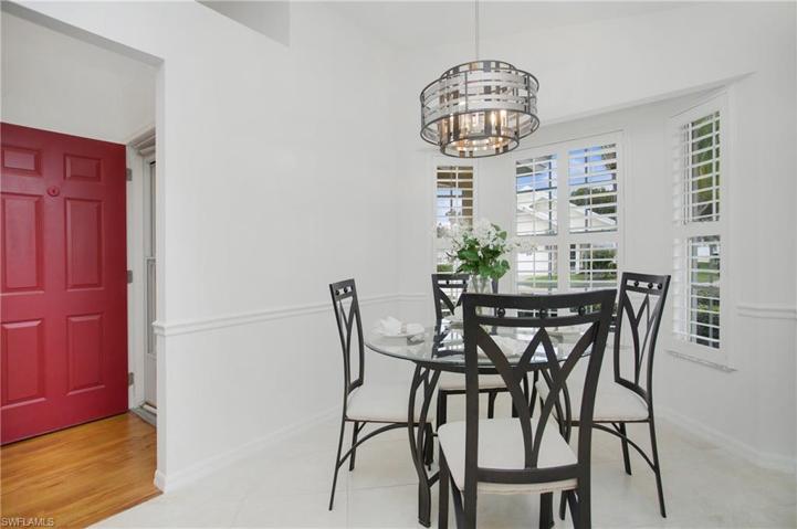 1550 Weybridge CIR # 37, NAPLES FL 34110