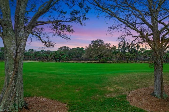 1550 Weybridge CIR # 37, NAPLES FL 34110