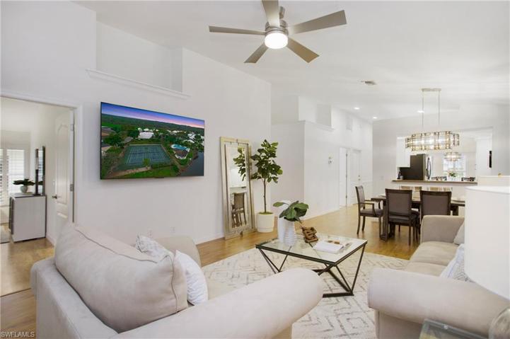 1550 Weybridge CIR # 37, NAPLES FL 34110