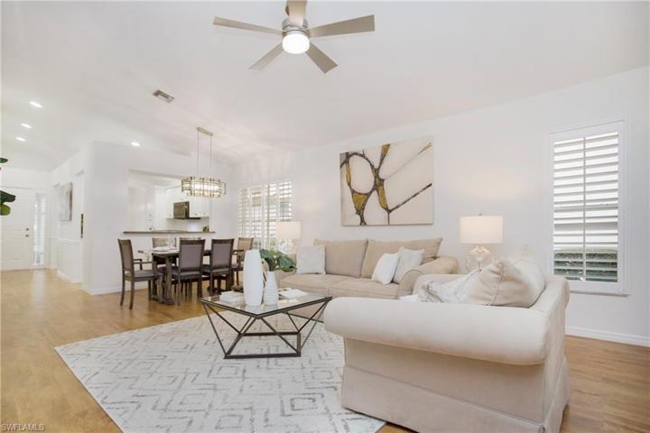 1550 Weybridge CIR # 37, NAPLES FL 34110
