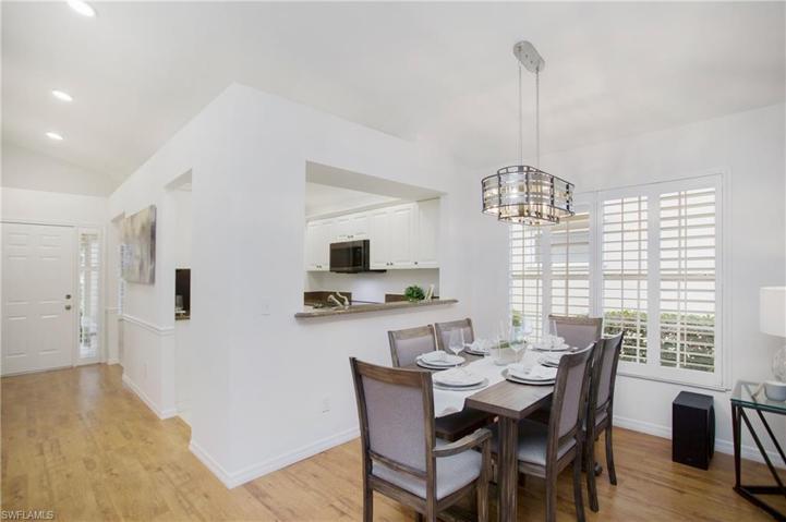 1550 Weybridge CIR # 37, NAPLES FL 34110