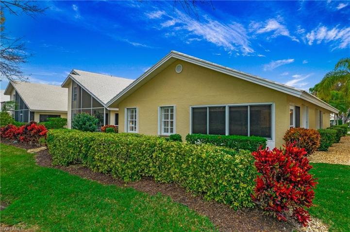1550 Weybridge CIR # 37, NAPLES FL 34110