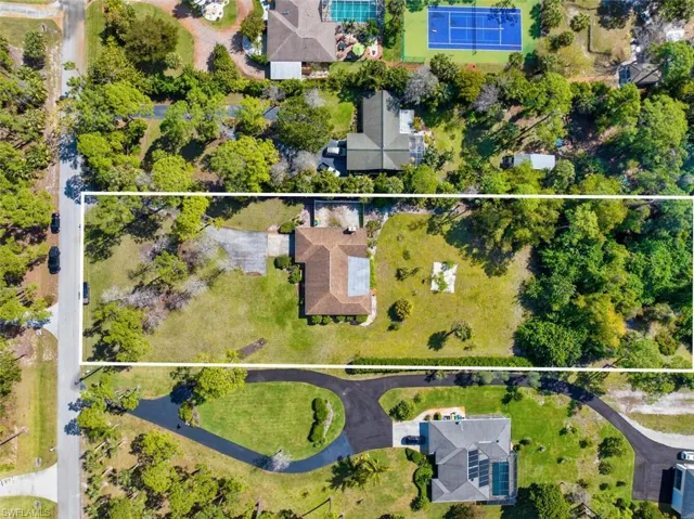 5920  Painted Leaf  LN, Naples, FL 34116