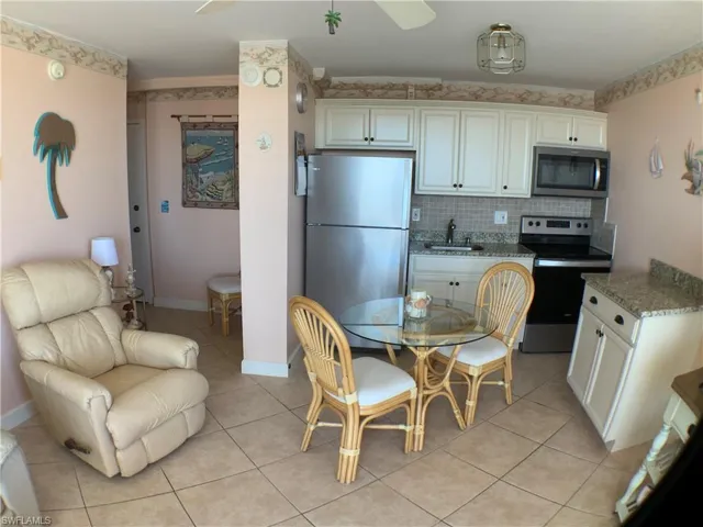 Kitchen and entrance