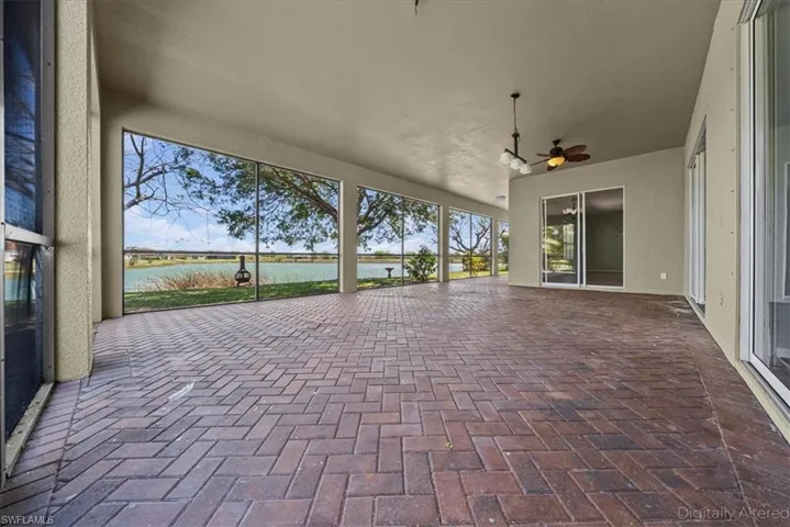 2099 Grove Dr, Naples, Florida 34120