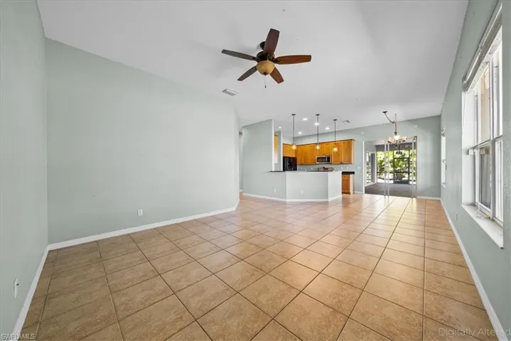 2099 Grove Dr, Naples, Florida 34120
