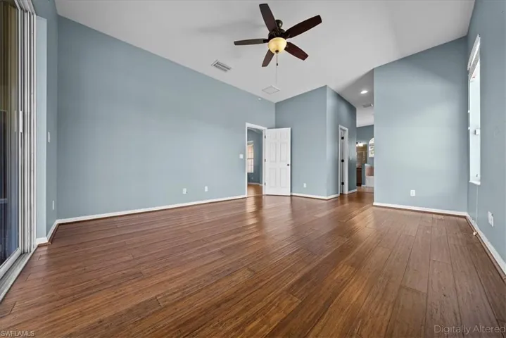 2099 Grove Dr, Naples, Florida 34120