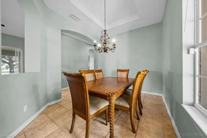 2099 Grove Dr, Naples, Florida 34120