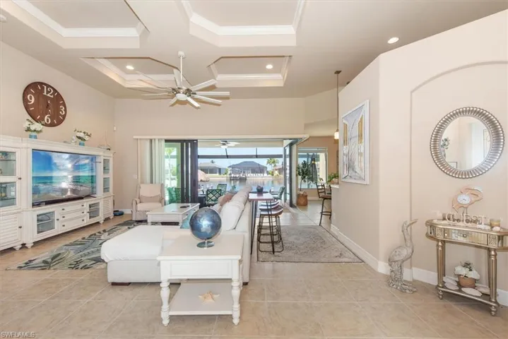 1614 Nw 43rd Ave, Cape Coral, Florida 33993