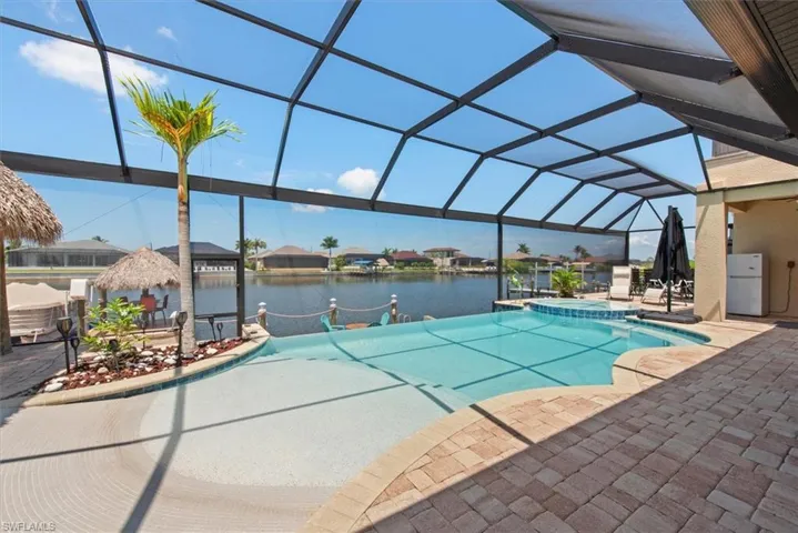 1614 Nw 43rd Ave, Cape Coral, Florida 33993