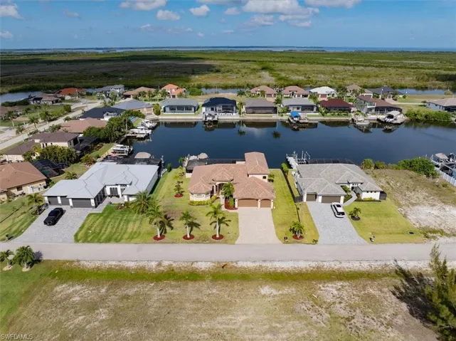 1614 Nw 43rd Ave, Cape Coral, Florida 33993