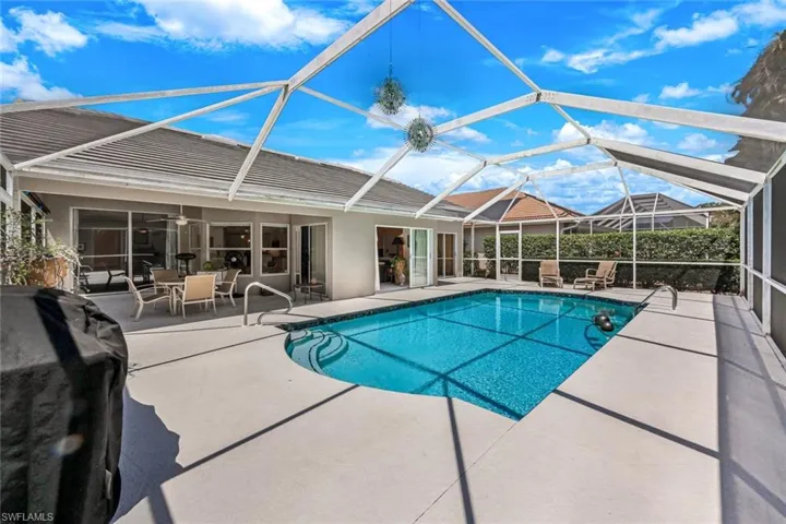 4332  Mistlethrush  LN, Naples, FL 34119