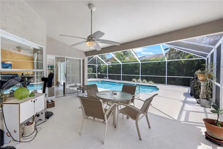 4332  Mistlethrush  LN, Naples, FL 34119