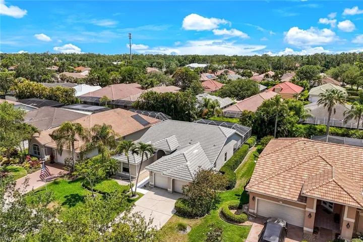 4332  Mistlethrush  LN, Naples, FL 34119