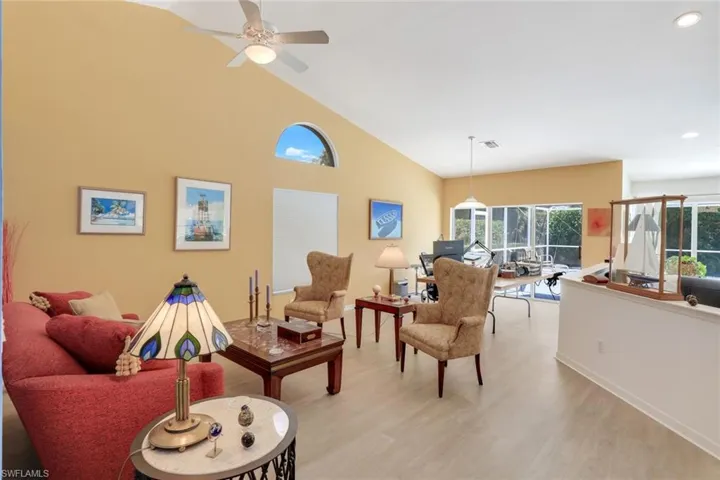 4332  Mistlethrush  LN, Naples, FL 34119