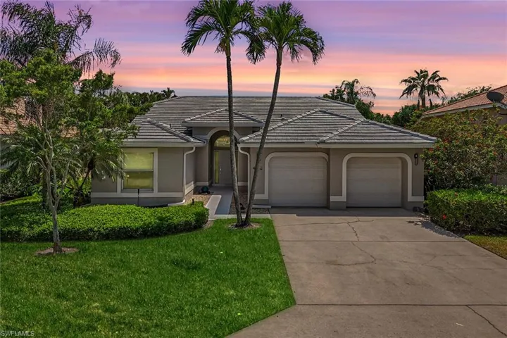 4332  Mistlethrush  LN, Naples, FL 34119