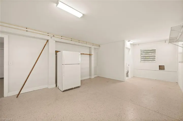 4 Car Garage