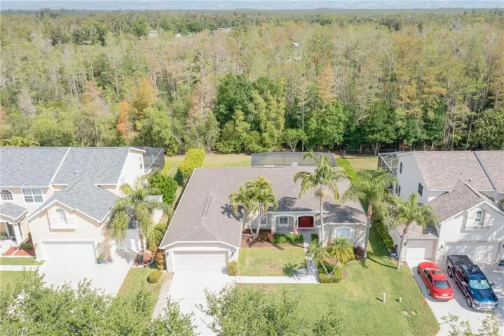 This home offers so much privacy!
