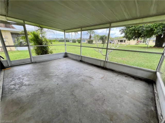 2206  Gardenia  WAY, Lehigh Acres, FL 33936