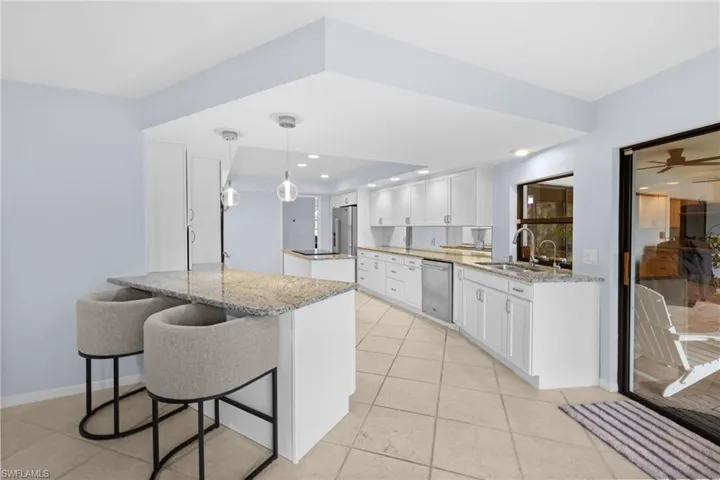 433 Golfview, Naples, Florida 34110