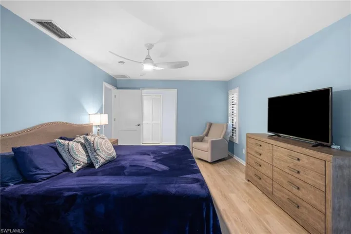 433 Golfview, Naples, Florida 34110