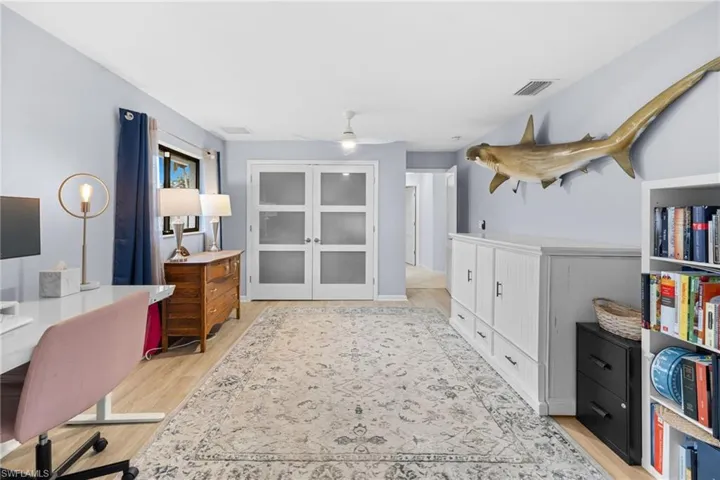 433 Golfview, Naples, Florida 34110
