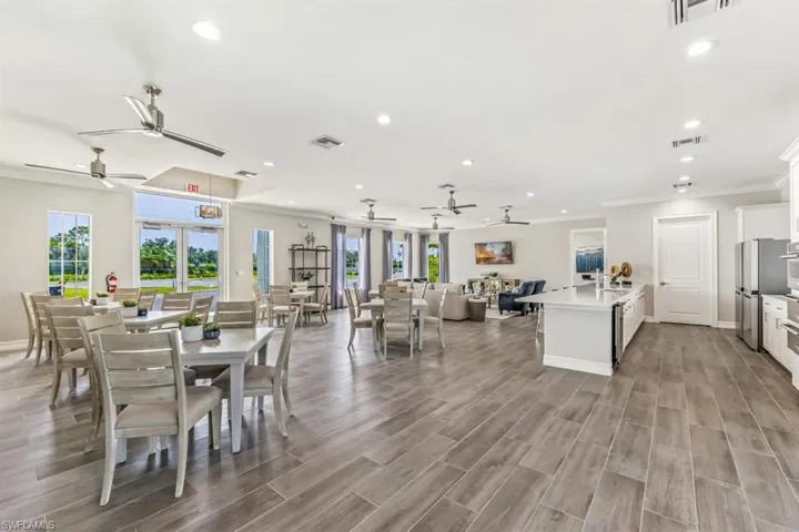 420  Grace Bay  LN, Naples, FL 34114