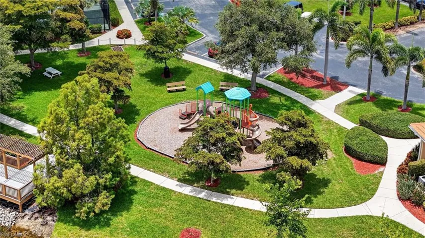 15289 Laguna Hills Dr, Fort Myers, Florida 33908