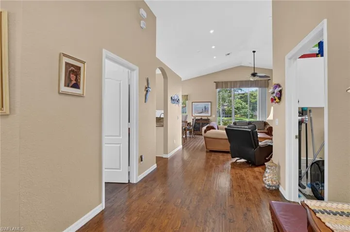 15289 Laguna Hills Dr, Fort Myers, Florida 33908