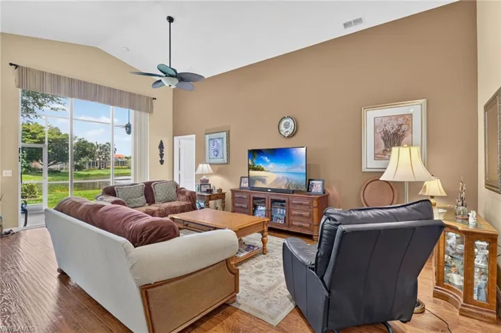 15289 Laguna Hills Dr, Fort Myers, Florida 33908