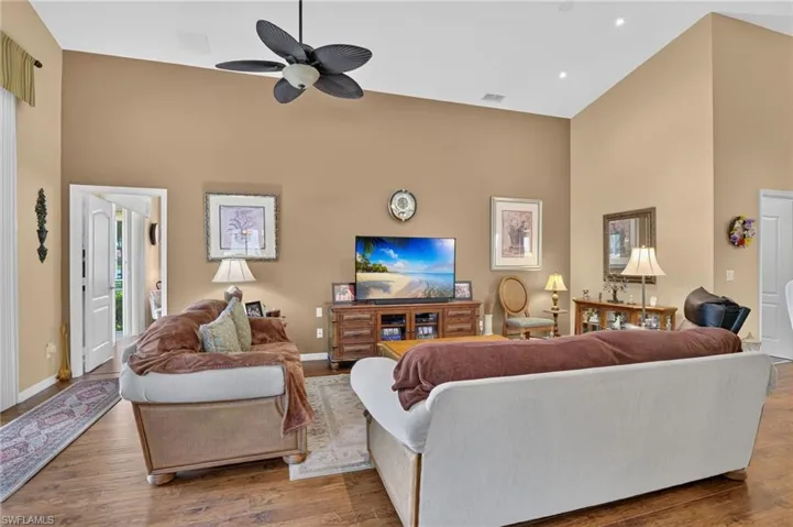 15289 Laguna Hills Dr, Fort Myers, Florida 33908